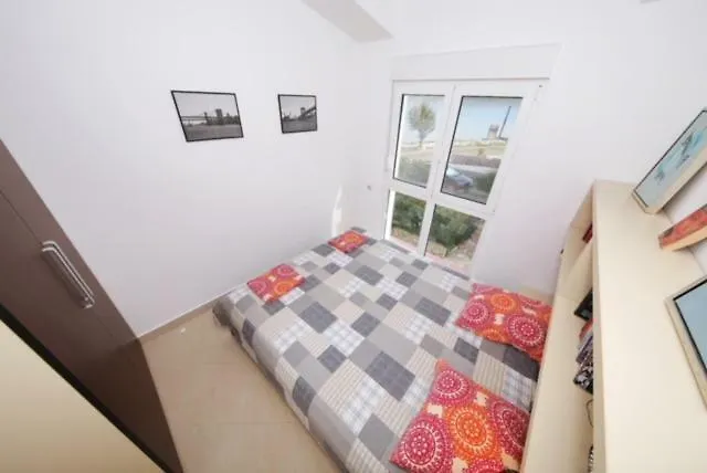 Apartman Iris *